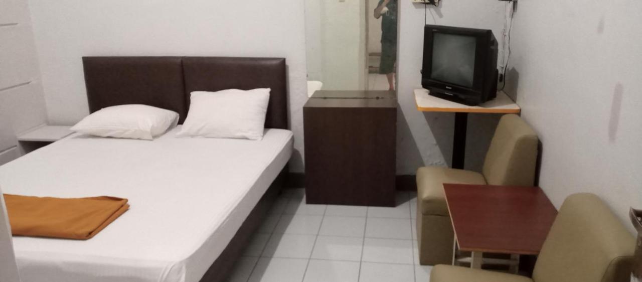 Hotel Maya Tegal  Dış mekan fotoğraf