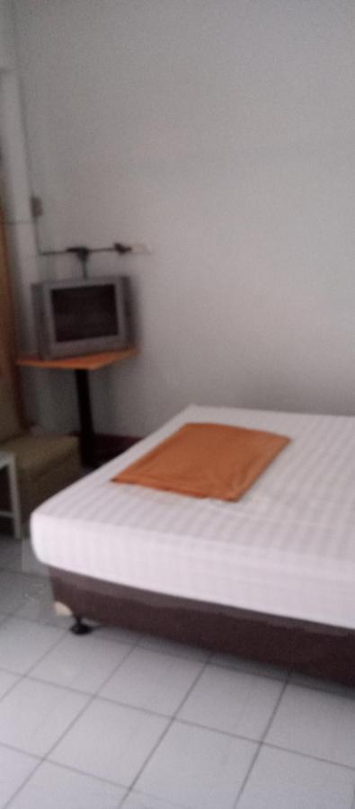 Hotel Maya Tegal  Dış mekan fotoğraf